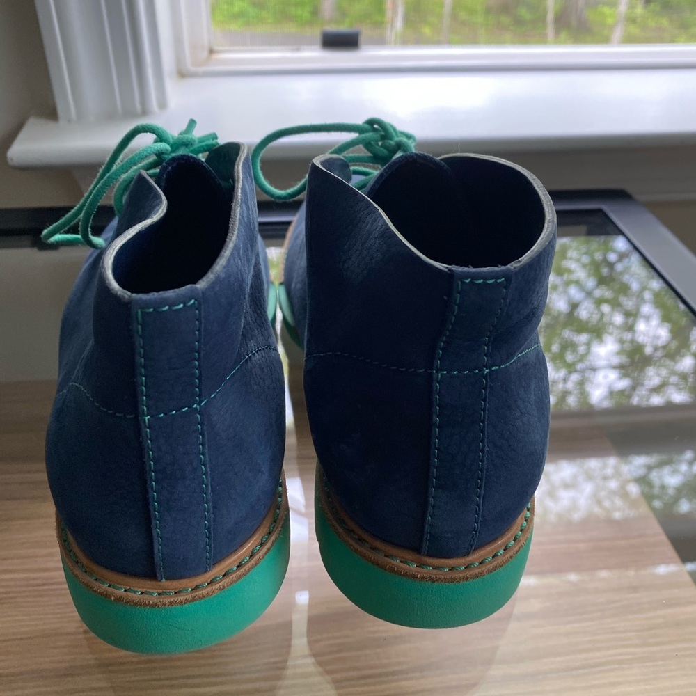 Cole Haan size 5.5 women boots - Picture 3 of 6